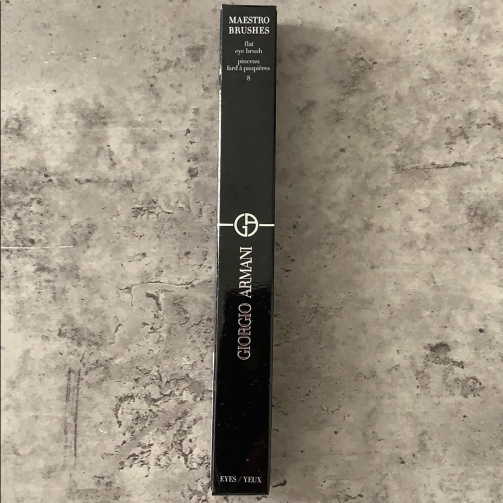 Giorgio Armani -Maestro Brush No. 8 Flat Eye Brush